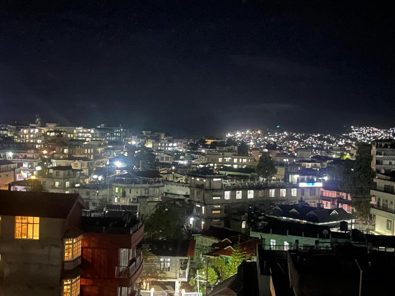 Blue Angel Guest House Shillong Ngoại thất bức ảnh