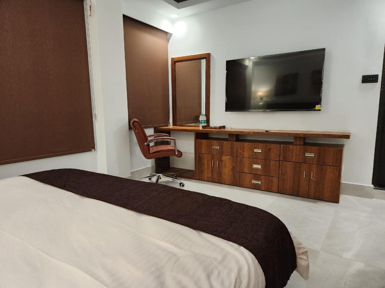 Blue Angel Guest House Shillong Ngoại thất bức ảnh